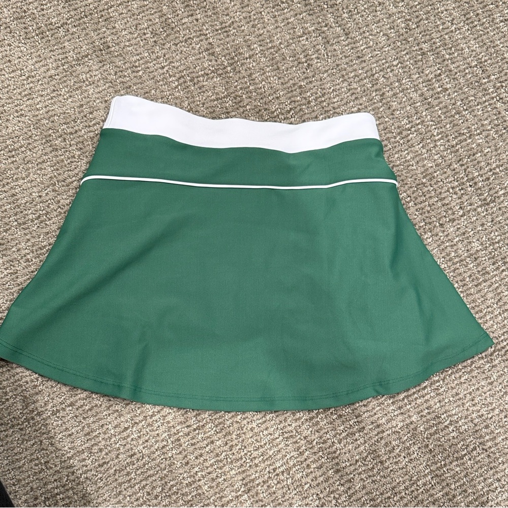Girls Green and White Tennis and Golf Skirt Set - Picture 3 of 4